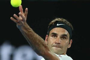Australian Open: Federer marches on, Djokovic beats the heat but Wawrinka bows out