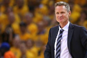 Kerr calls LaVar Ball the 'Kardashian of the NBA'