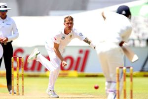 Steyn sent for scans on bruised heel