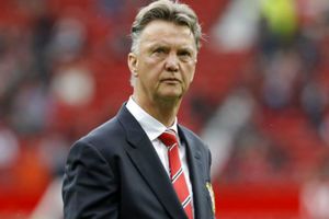 Anderson slams Van Gaal for robotic behaviour