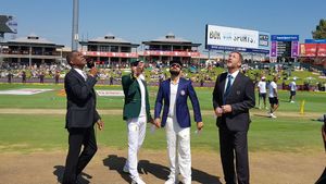 India Vs South Africa, 2nd Test: Late burst of wickets bring tourists back in the game on Day 1