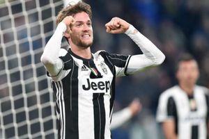 Chelsea target Daniele Rugani approached by Napoli in the summer, claims agent