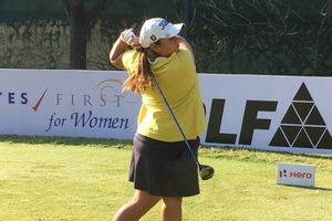 Gursimar survives topsy-turvy round to grab a share of the lead with Neha