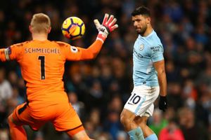 De Bruyne inspires as Aguero scores four in City's rousing win