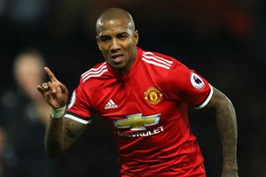 Young: Manchester United can win Champions League