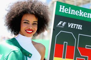 Ecclestone rails against F1's grid girls decision