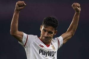 Man Utd must not underestimate Sevilla - Navas