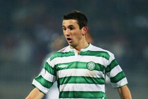 Former Manchester United midfielder Liam Miller dies aged 36