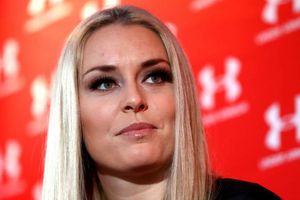 Documentation mix-up delays Vonn's departure for Winter Olympics