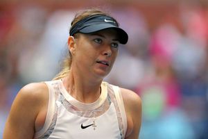 Injured Sharapova pulls out of Dubai