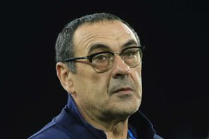 Sarri targets 100 points as Napoli stretch Serie A lead