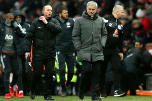 Old Trafford is not like Portsmouth - Mourinho has a pop at 'quiet' United fans