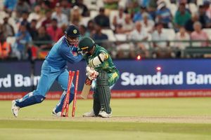 MS Dhoni becomes first Indian wicket-keeper to effect 400 dismissals in ODIs; fourth overall