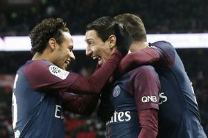 Hamilton among guests for Neymar's birthday bash