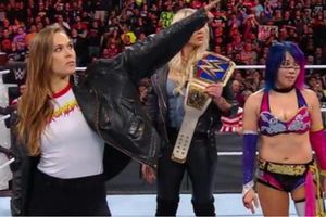 Rumour: Ronda Rousey to team up with The Rock at Wrestlemania 34