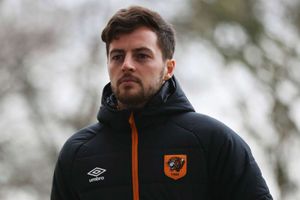 Hull City's Ryan Mason retires from football due to head injury