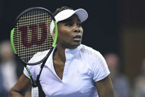 Venus wins 1,000th singles match as Kvitova makes emotional Fed Cup return