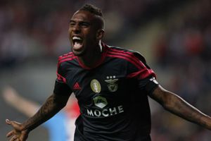 Manchester United target Brazilian playmaker Anderson Talisca