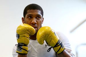 Anthony Joshua tells Deontay Wilder to be 'realistic' in negotiations