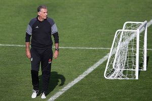 Iran will advance to knockout round in Russia, says Queiroz