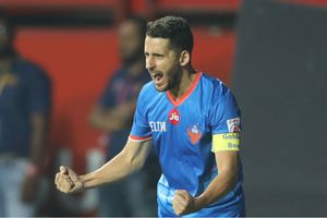 ISL: FC Goa seal last semi-final spot with win over Jamshedpur FC as keepers see red