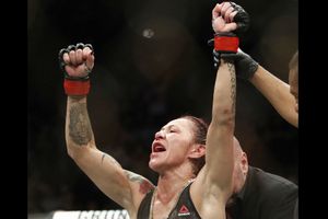 UFC 222 results: Cyborg retains featherweight belt, Ortega stops Edgar