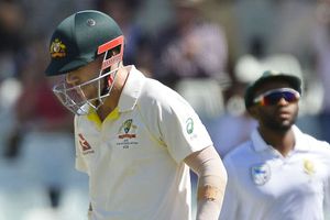 South Africa Vs Australia: Warner in verbal altercation with fan following dismissal