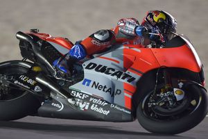 Dovizioso wins thrilling Qatar MotoGP
