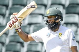 South Africa star Amla signs for Hampshire