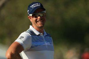 Stenson leads by one with DeChambeau and McIlroy lurking