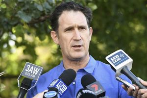 CA chief Sutherland lands in SA. Inquiry findings due on Wednesday