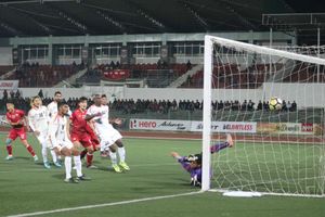 I-League: Shillong Lajong dent East Bengal's title hopes in a 2-2 draw
