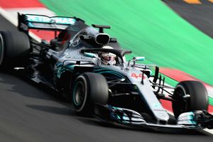 Hamilton itching to race after setting Barca benchmark