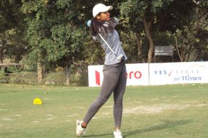 Neha grabs solo lead on opening day of sixth leg