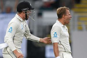 New Zealand secure innings victory as England pay for first-day collapse