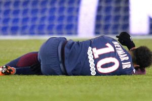 Neymar channels Michael Jordan as injured PSG star vows not to give up