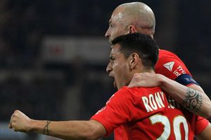 Jovetic, Lopes and Fabinho on target as visitors march on