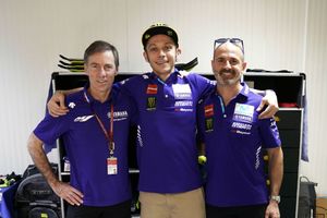 MotoGP great Rossi to stay at Yamaha till 2020