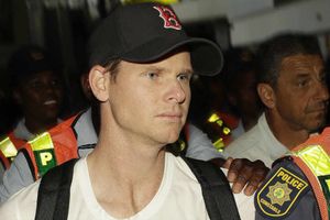 Post their ban, Smith stands to lose Rs 22.9 crore and Warner Rs 19.4 crore