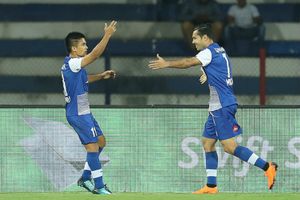 ISL 2018, Bengaluru FC vs FC Pune City: Sunil Chhetri books final with hat-trick involving a panenka