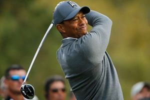 Tiger Woods makes solid start as Rory McIlroy, Jordan Spieth struggle