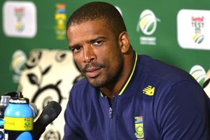 Philander claims Twitter hack after Smith-Rabada post