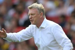 Top managers should want Arsenal job, says Moyes