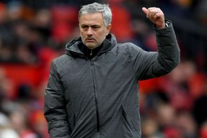 Mourinho: Losing title on derby day not the end of the world