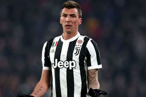 Transfer rumours: Mario Mandzukic aiming to move to China