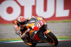 Marc Marquez crashes before taking controversial pole in Austin