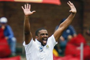 South Africa crush Australia by 492 runs to win series 3-1