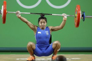 CWG 2018: Mirabai Chanu carries Indian hopes on Day 1