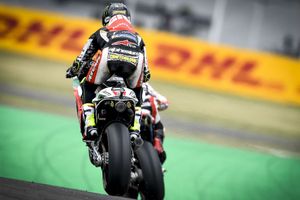 Crutchlow grabs Spanish MotoGP pole; Marquez fifth