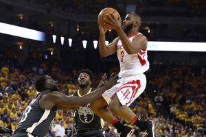 Rockets break Warriors' 16-game home postseason win streak